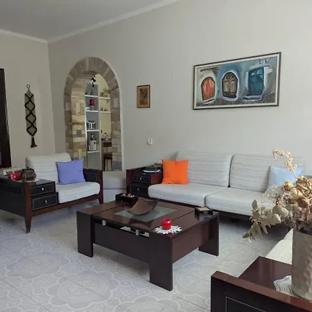 Spacious Modern House In The Heart Of Appartement