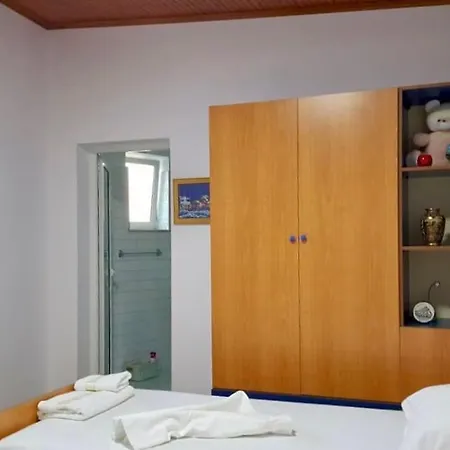 Private Modern In The Heart Of *
